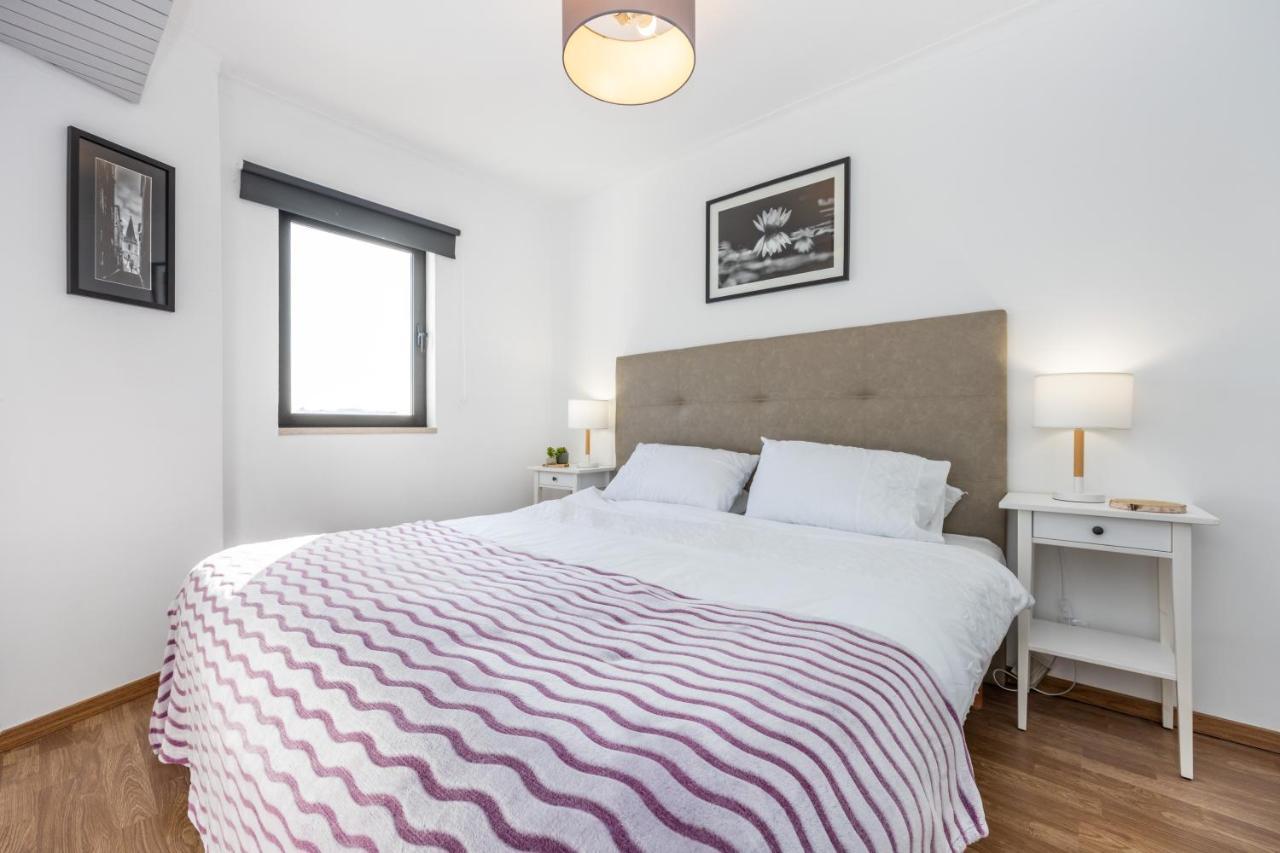 Cozy Ocean View Apartment ヴィラモウラ エクステリア 写真